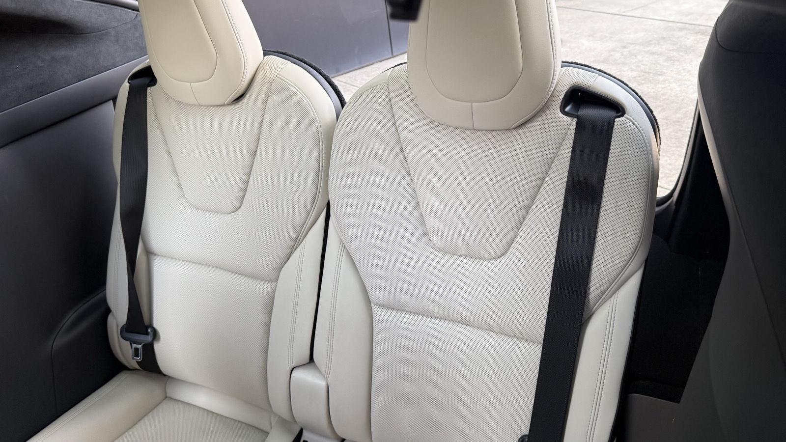 Tesla Model X Base 2023