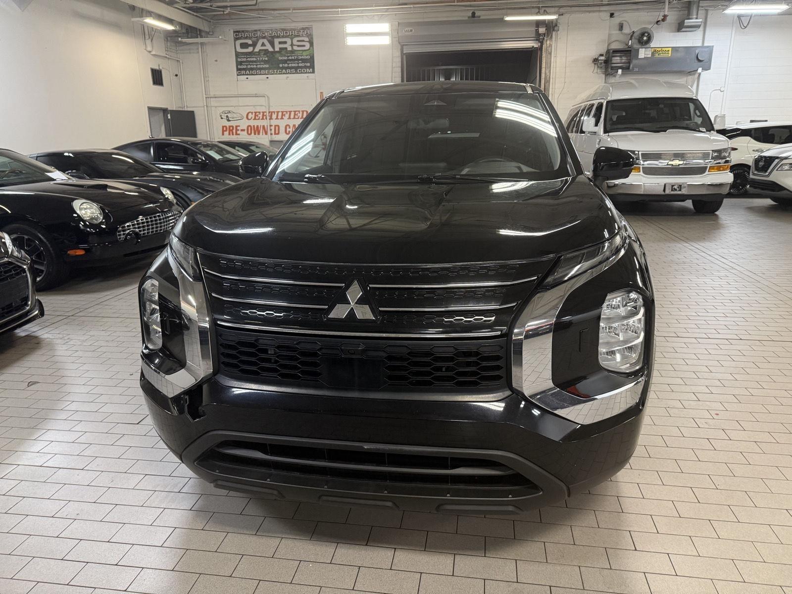 Mitsubishi Outlander ES 4WD 2022