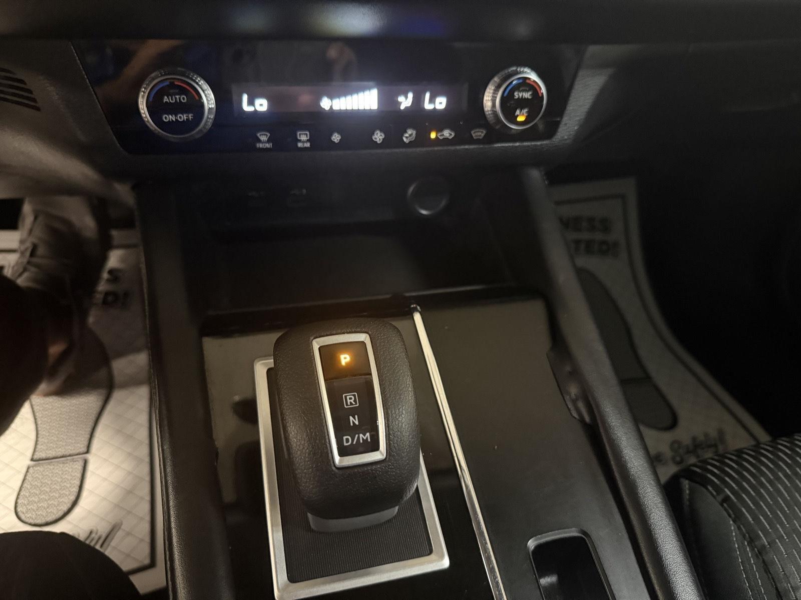 Mitsubishi Outlander ES 4WD 2022