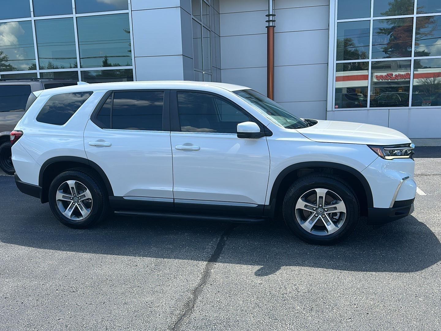 Honda Pilot EX-L 2WD 2024