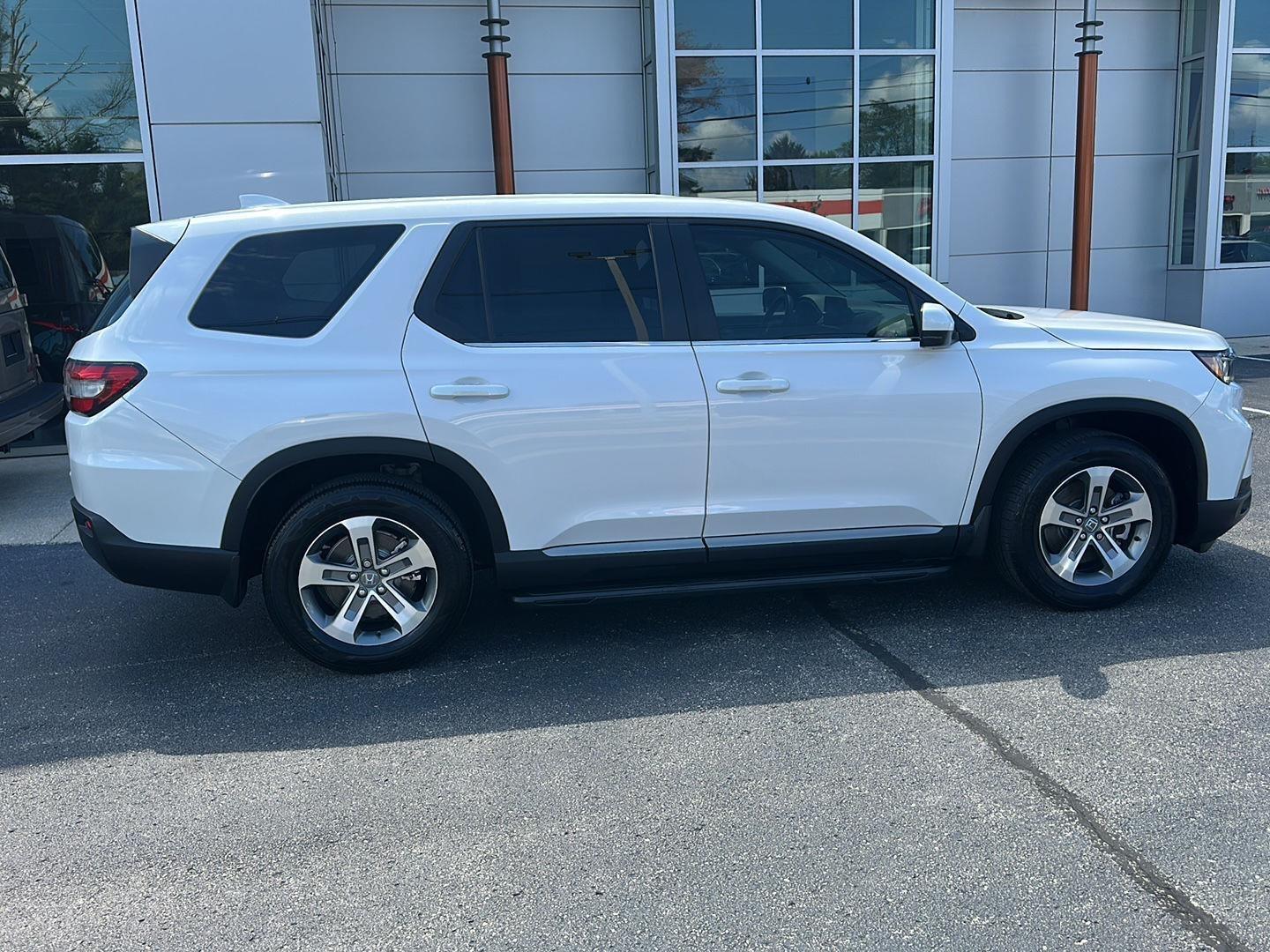 Honda Pilot EX-L 2WD 2024