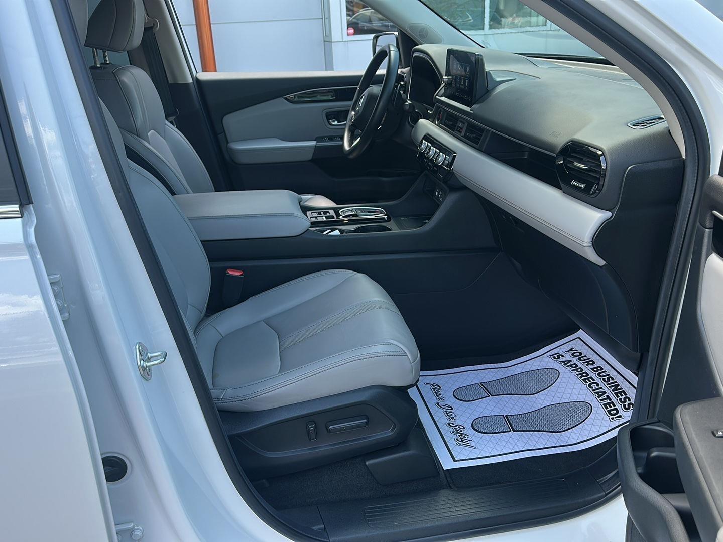 Honda Pilot EX-L 2WD 2024