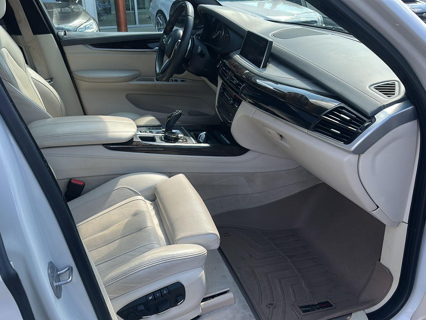 BMW X5 xDrive50i 2016