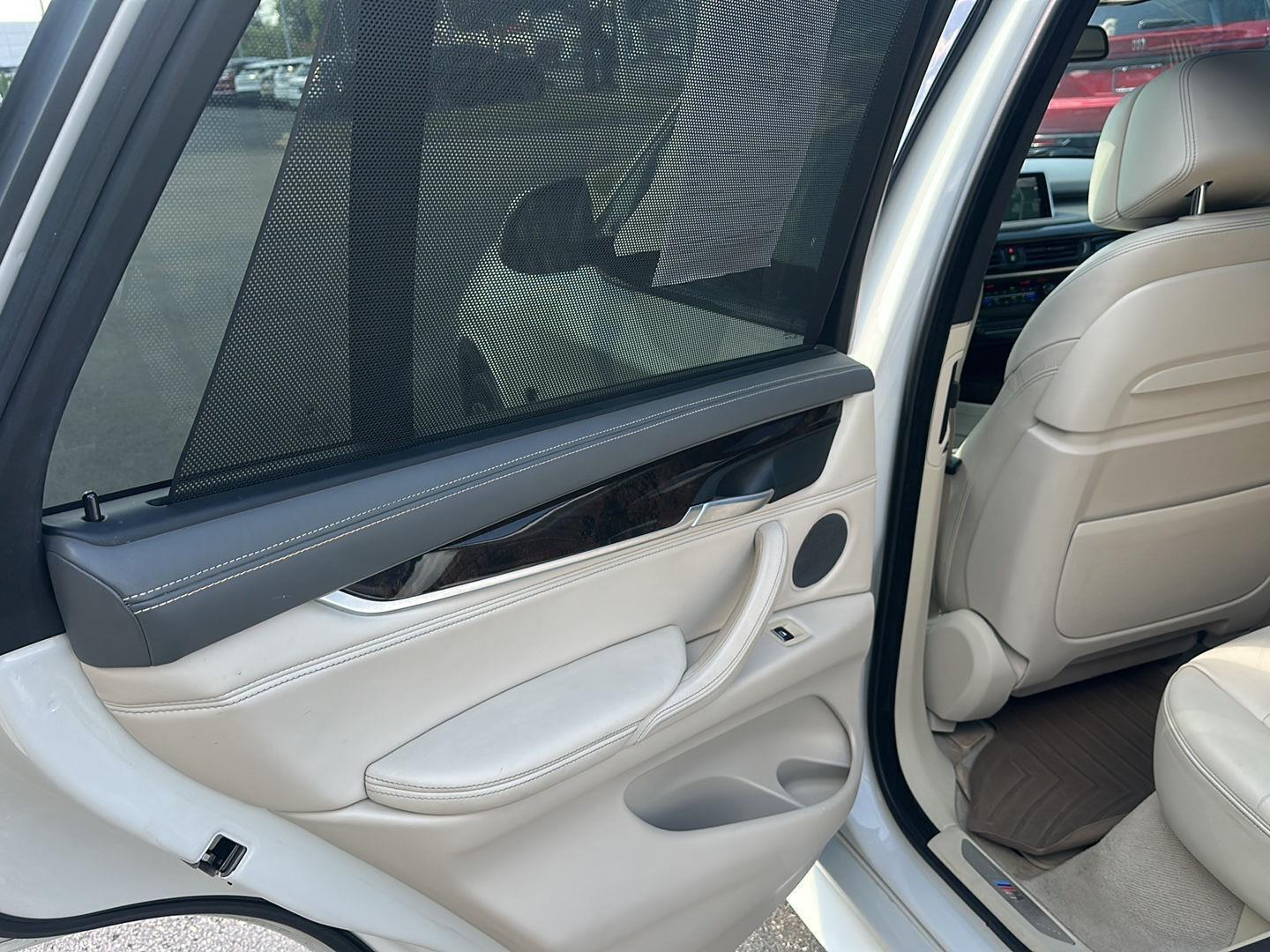 BMW X5 xDrive50i 2016
