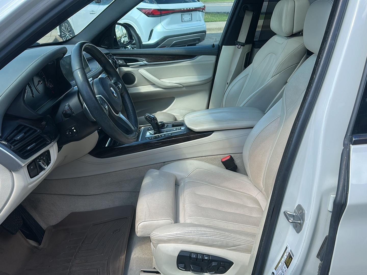 BMW X5 xDrive50i 2016
