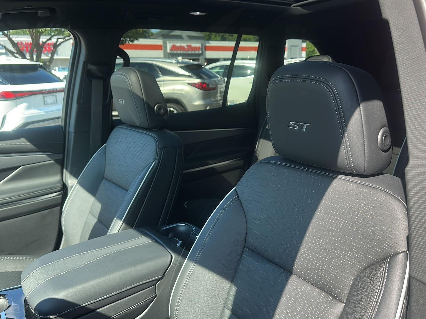 Buick Enclave Sport Touring FWD 2026