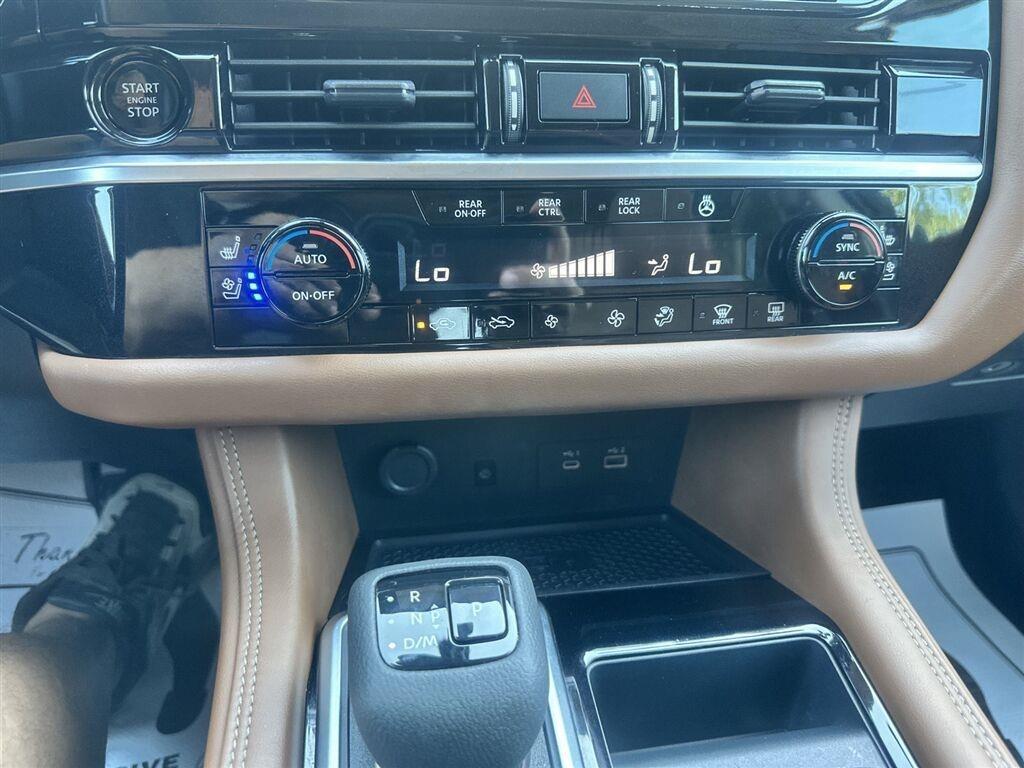 Nissan Pathfinder Platinum 2025