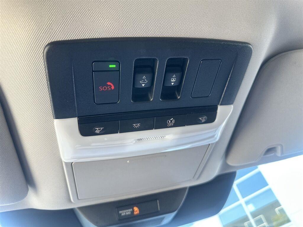 Nissan Pathfinder Platinum 2025