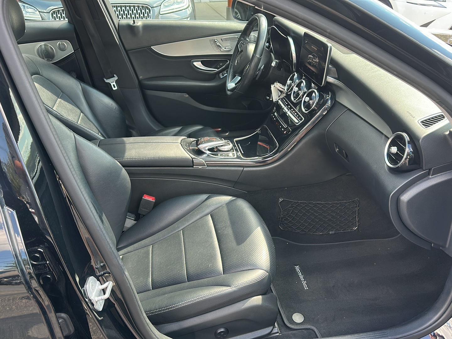 Mercedes-Benz C-Class C300 4MATIC Sedan 2015