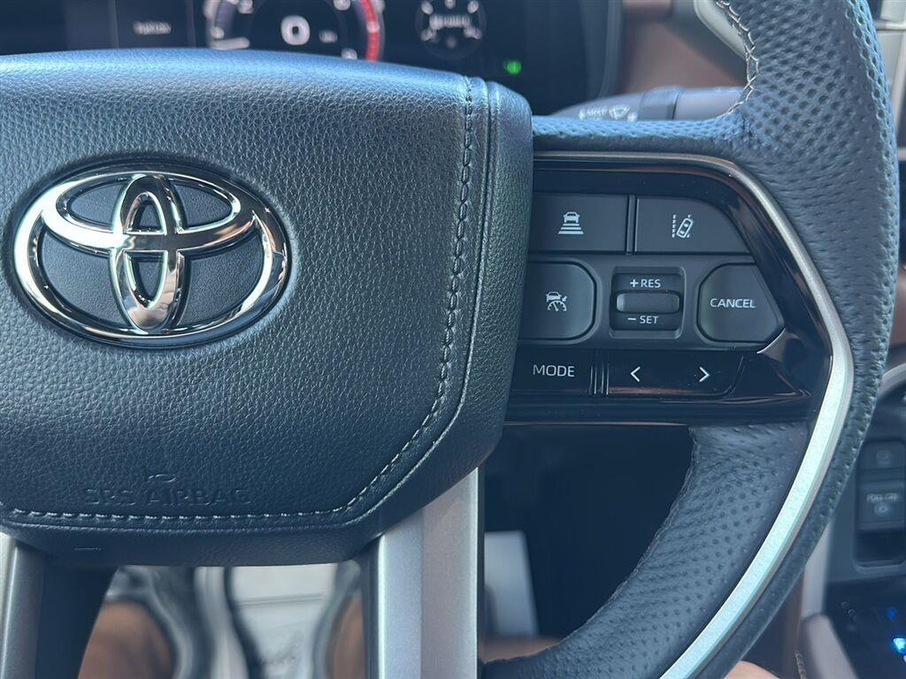 Toyota Tundra 1794 CrewMax 4WD 2026