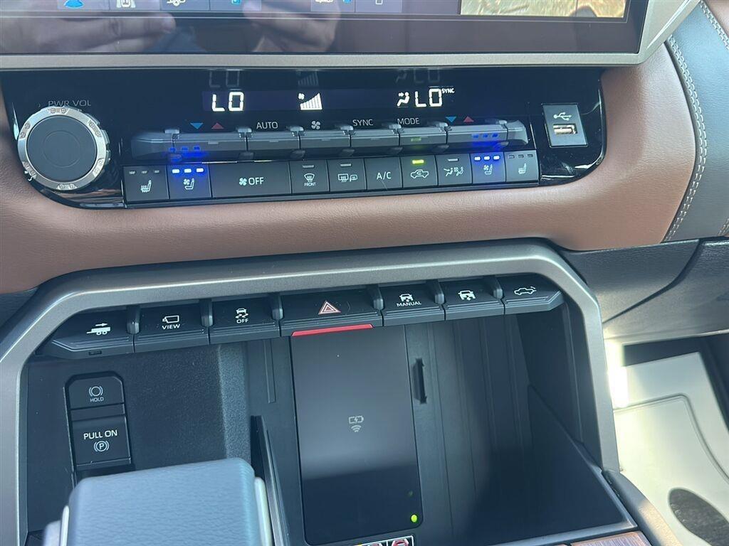 Toyota Tundra 1794 CrewMax 4WD 2026