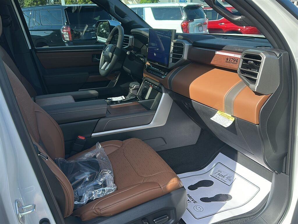 Toyota Tundra 1794 CrewMax 4WD 2026