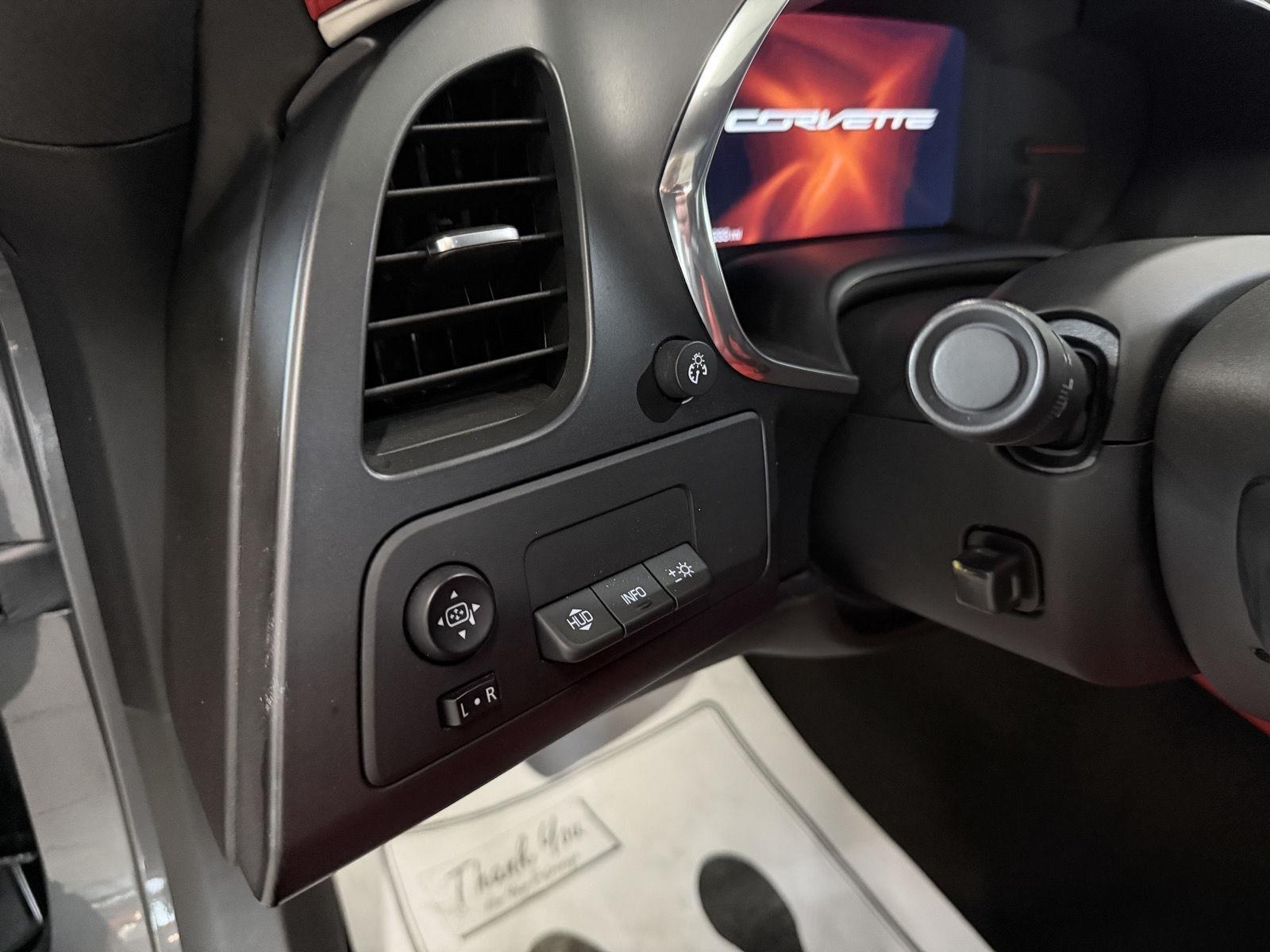 Chevrolet Corvette Z51 3LT Coupe Automatic 2015