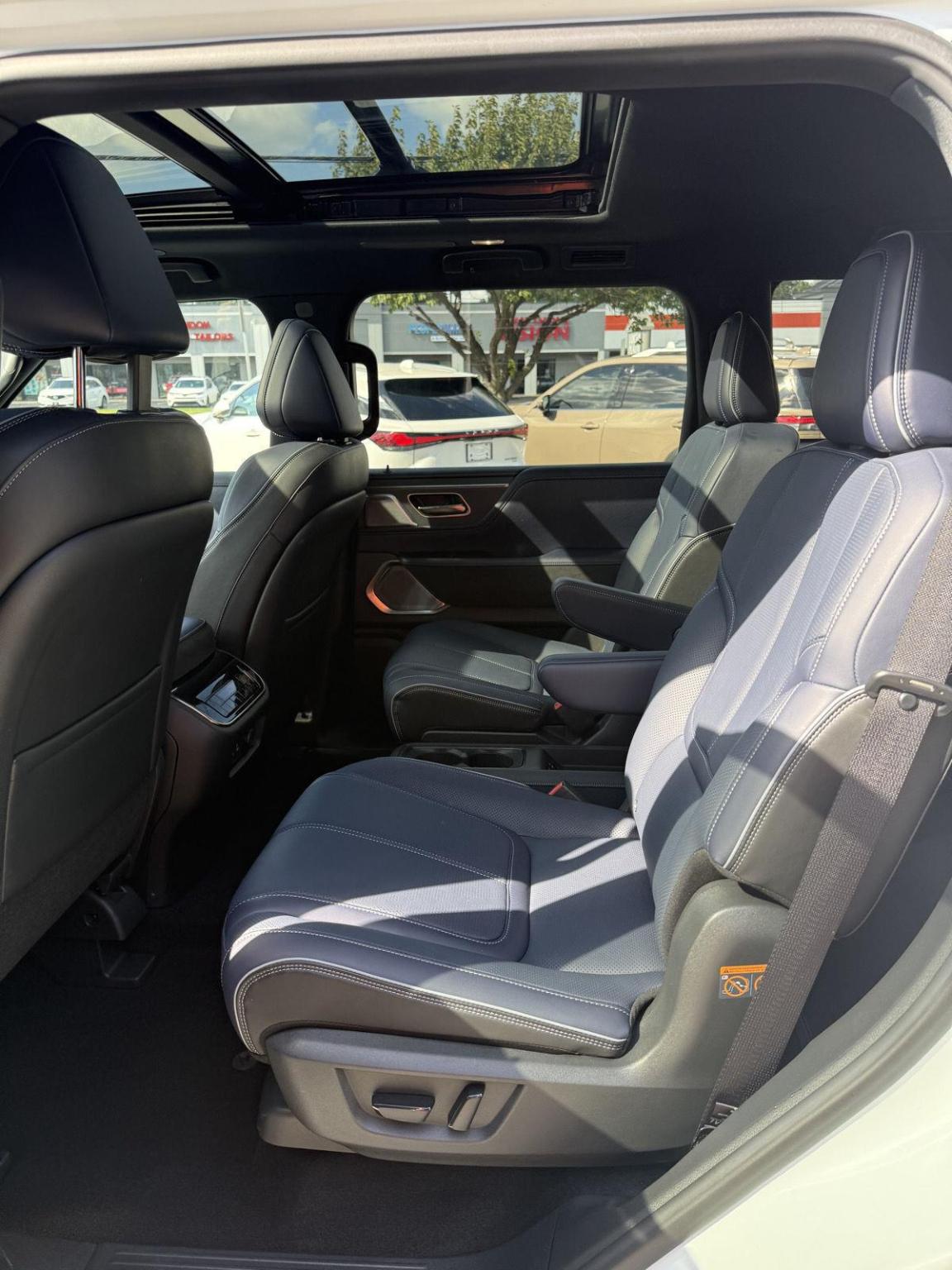 Infiniti QX80 Sensory 4WD 2026