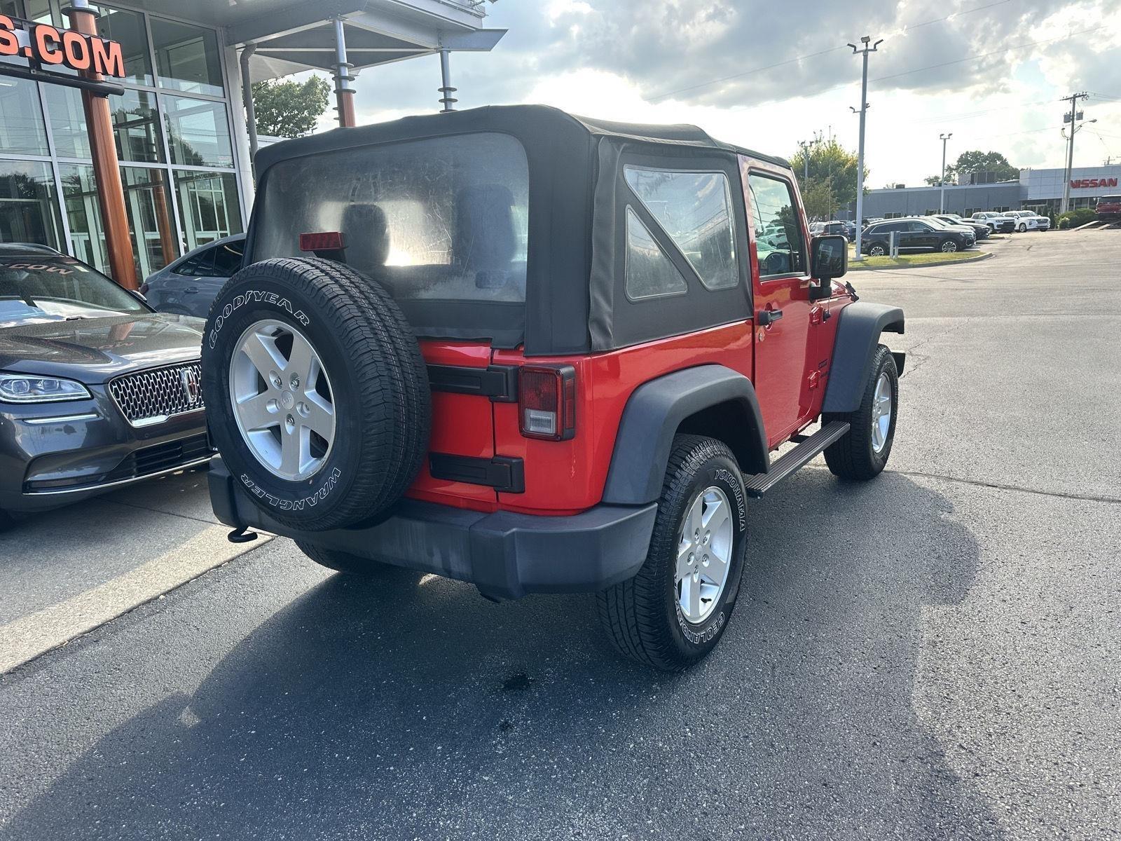 Jeep Wrangler Sport 4WD 2016
