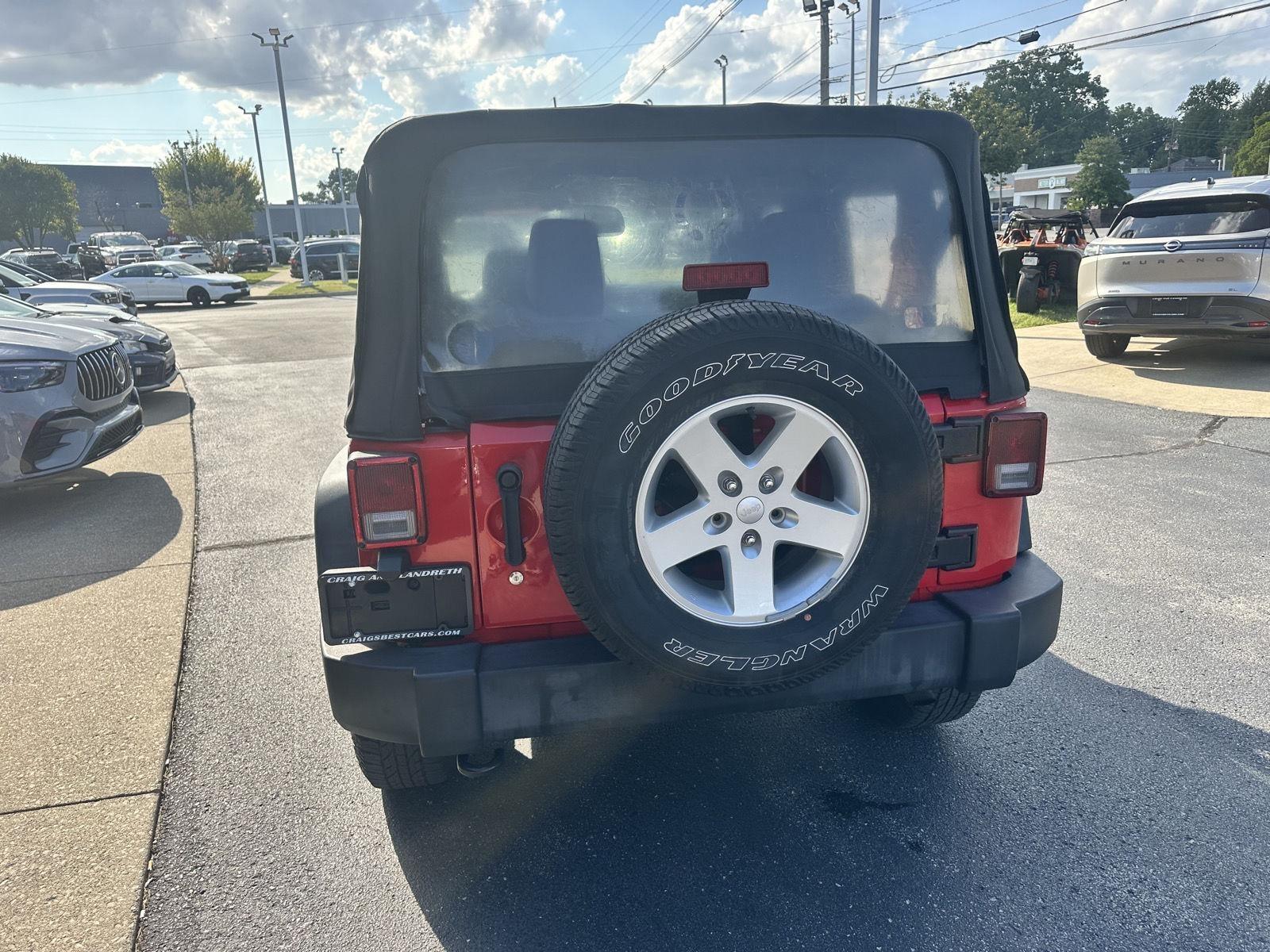 Jeep Wrangler Sport 4WD 2016