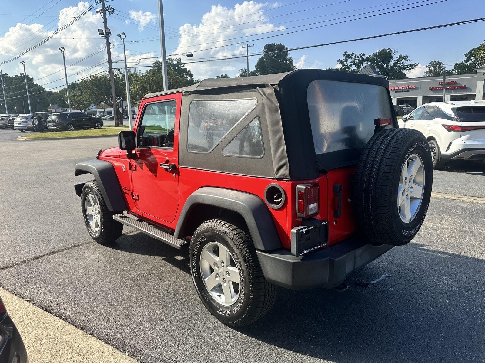Jeep Wrangler Sport 4WD 2016