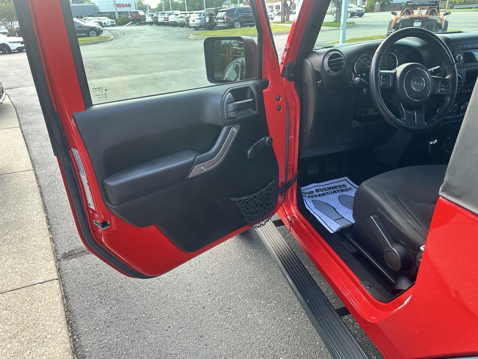 Jeep Wrangler Sport 4WD 2016