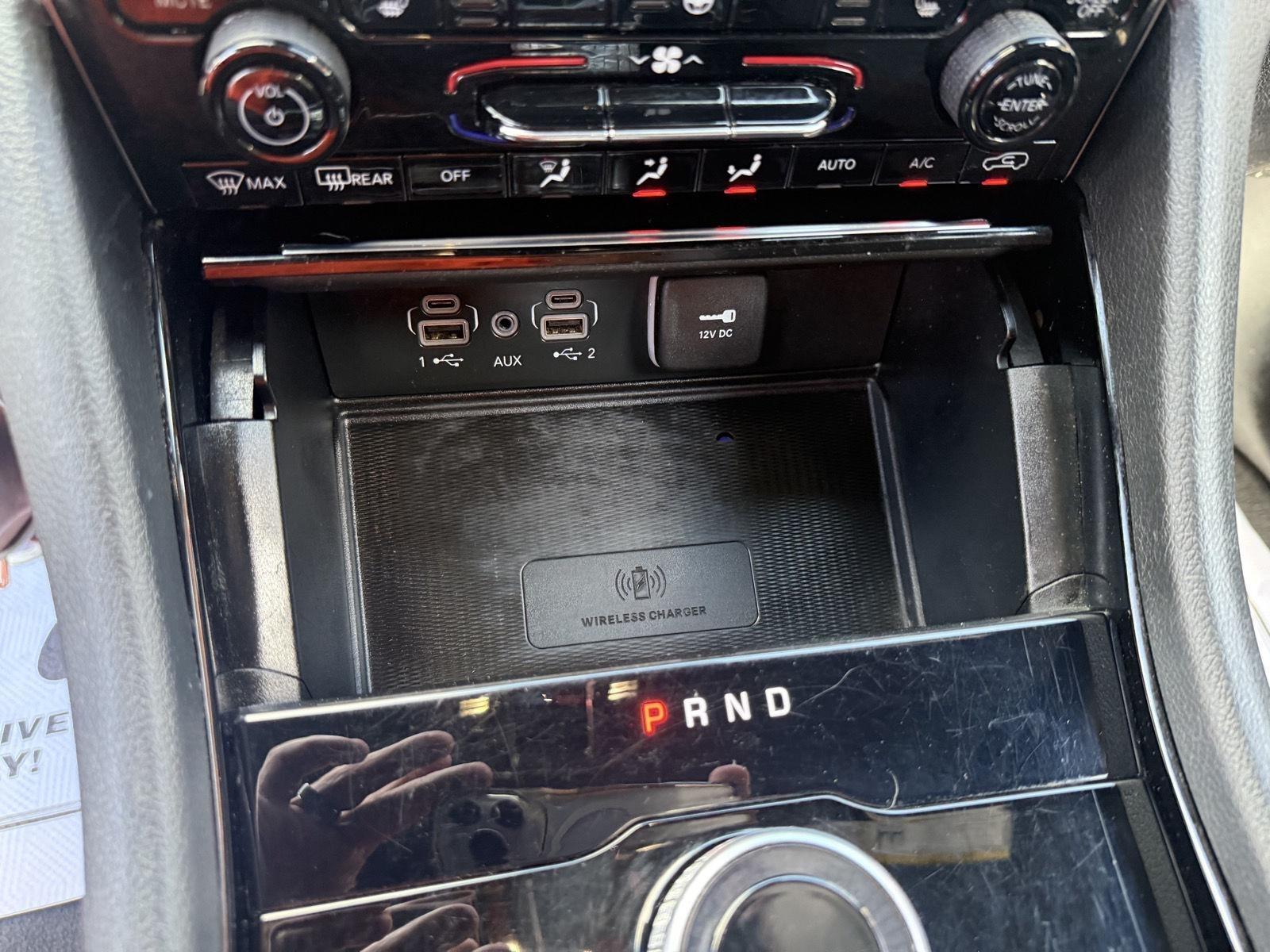 Jeep Grand Cherokee Laredo E 2WD 2023