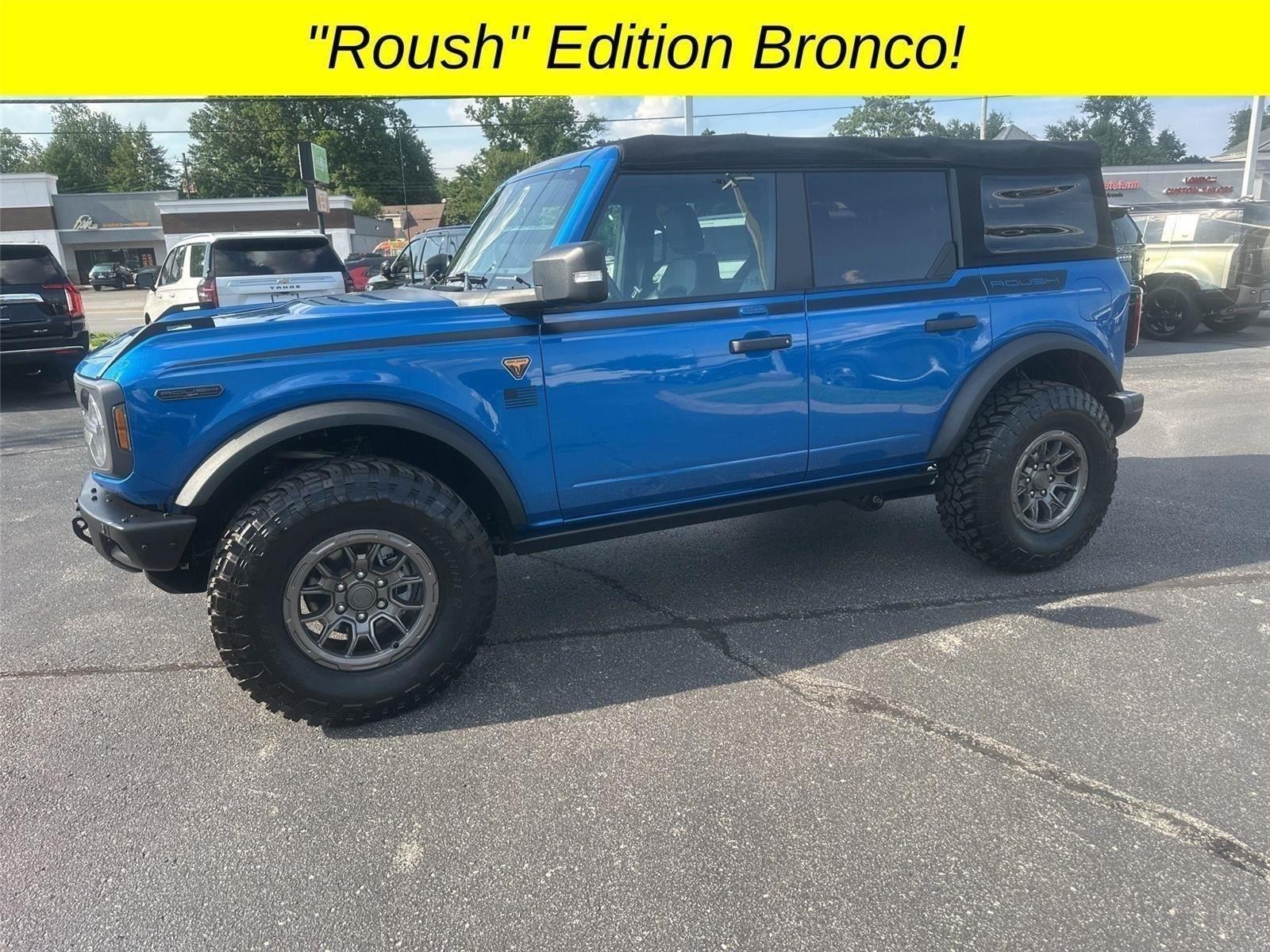 Ford Bronco Base 4-Door w/Advanced 2022