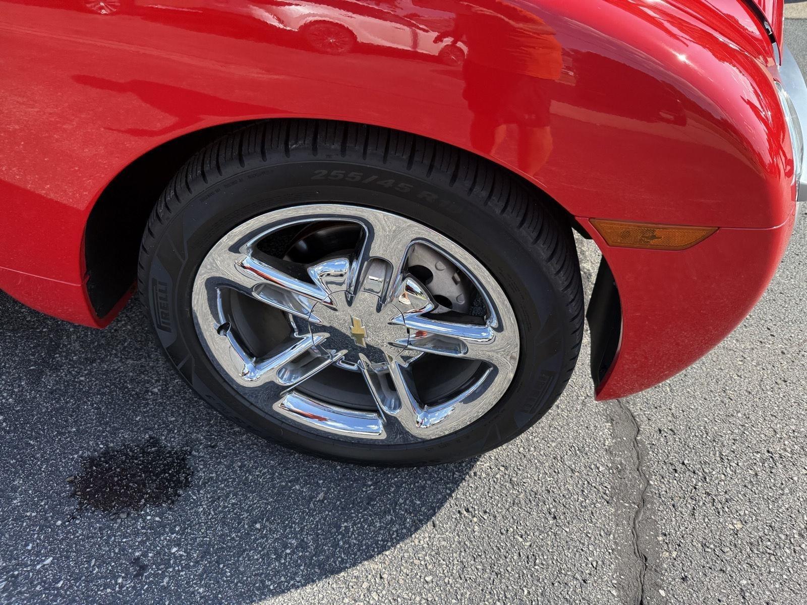Chevrolet SSR Base 2004