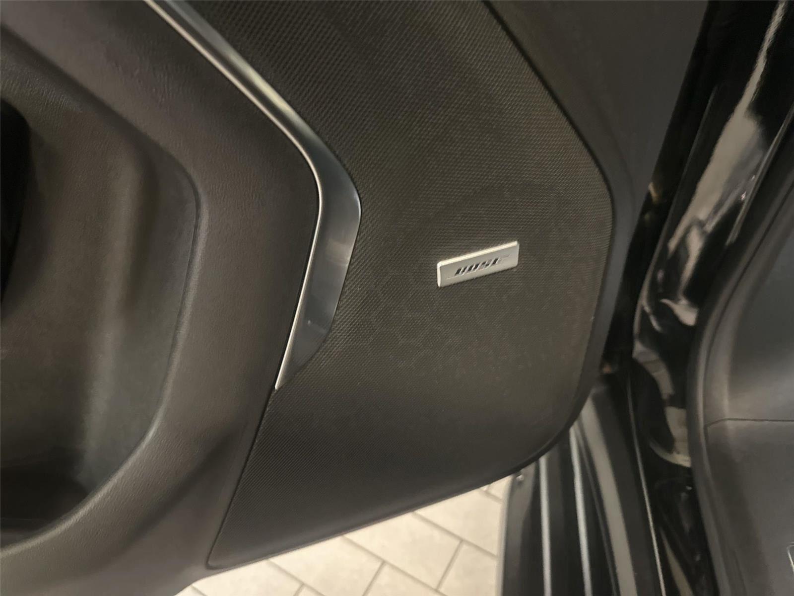 GMC Yukon XL SLT 4WD 2023
