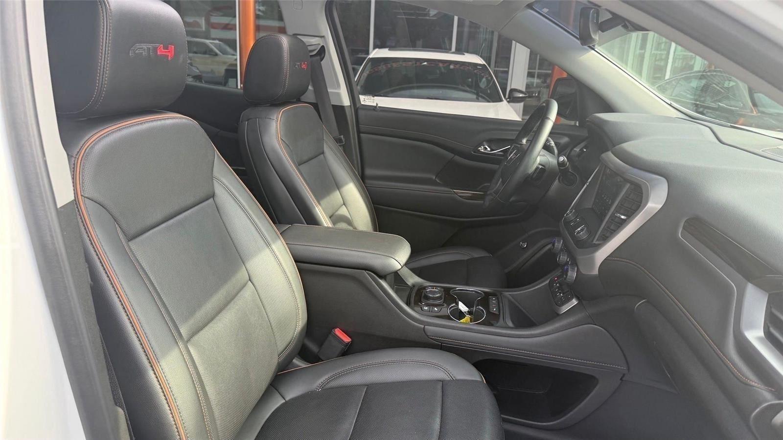 GMC Acadia SLE 2023