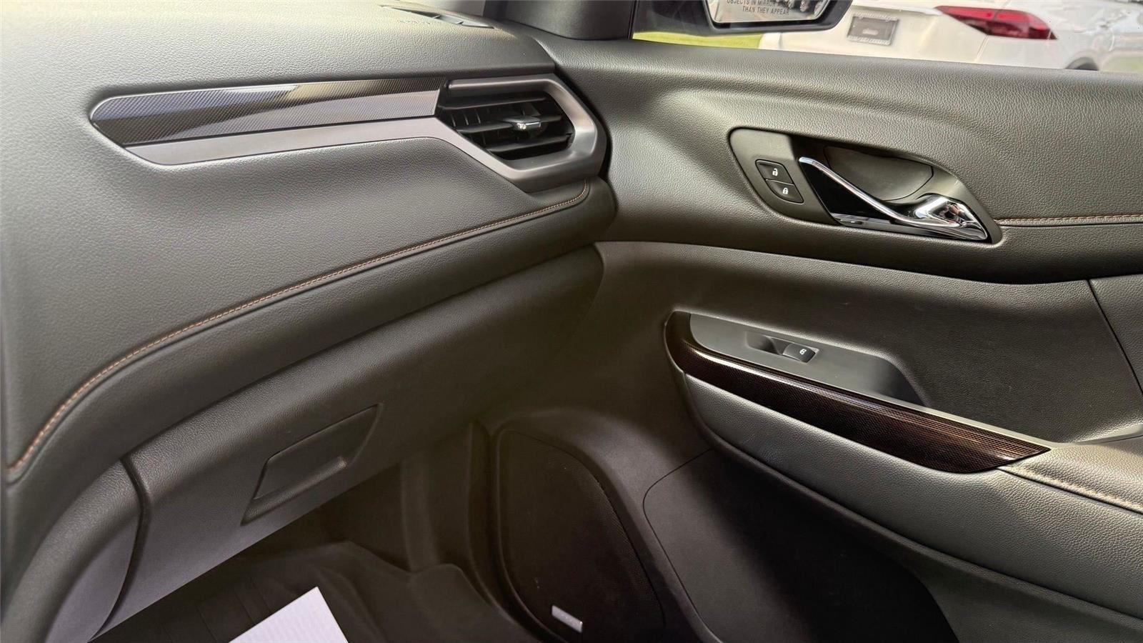 GMC Acadia SLE 2023