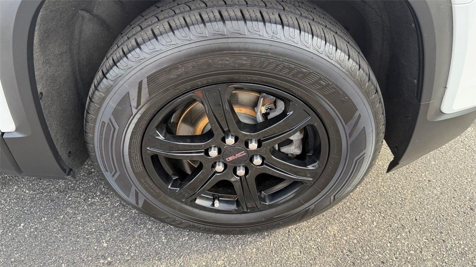GMC Acadia SLE 2023