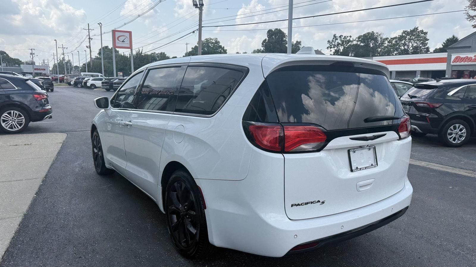 Chrysler Pacifica Touring Plus 2018