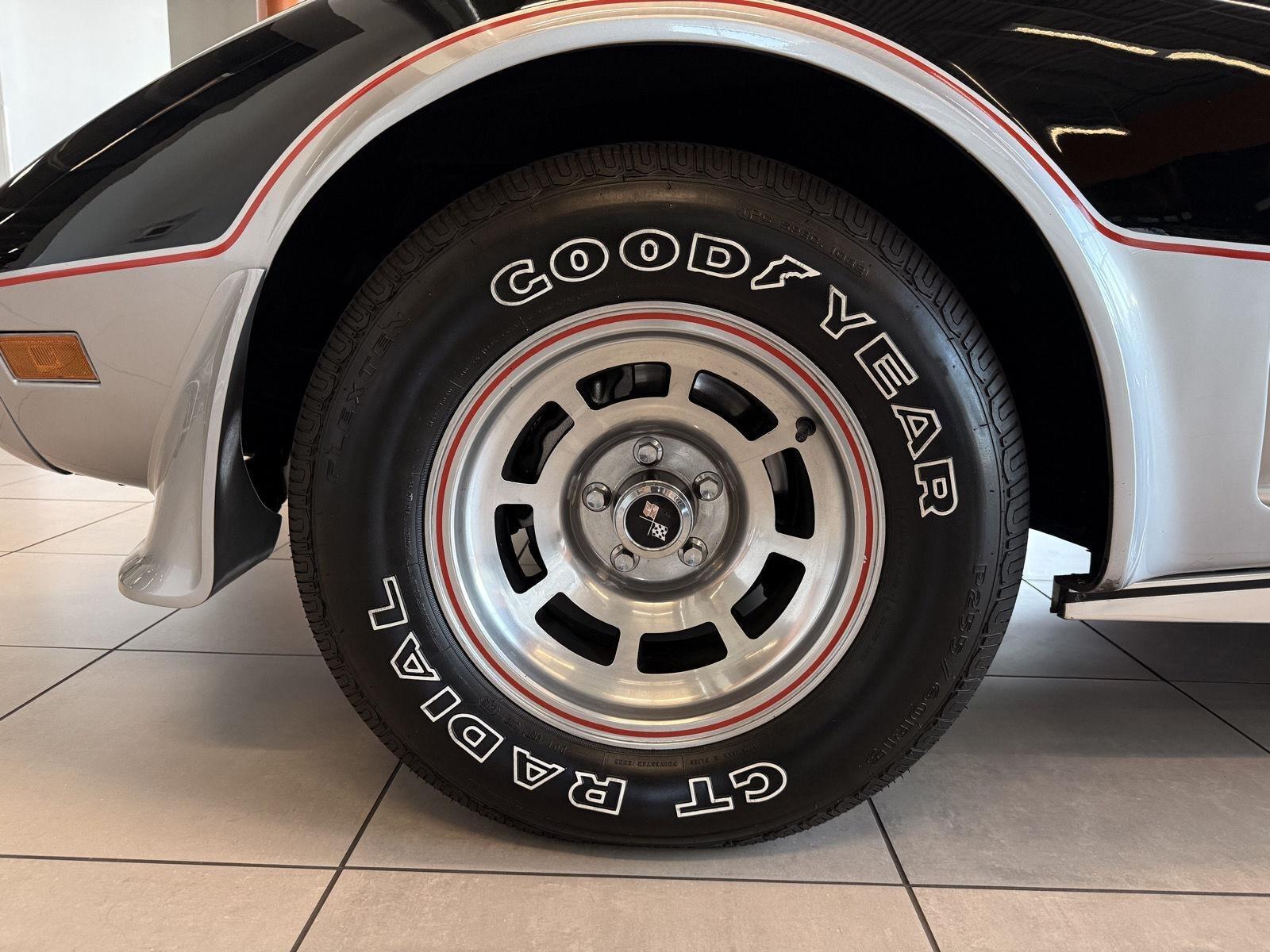 Chevrolet Corvette  1978