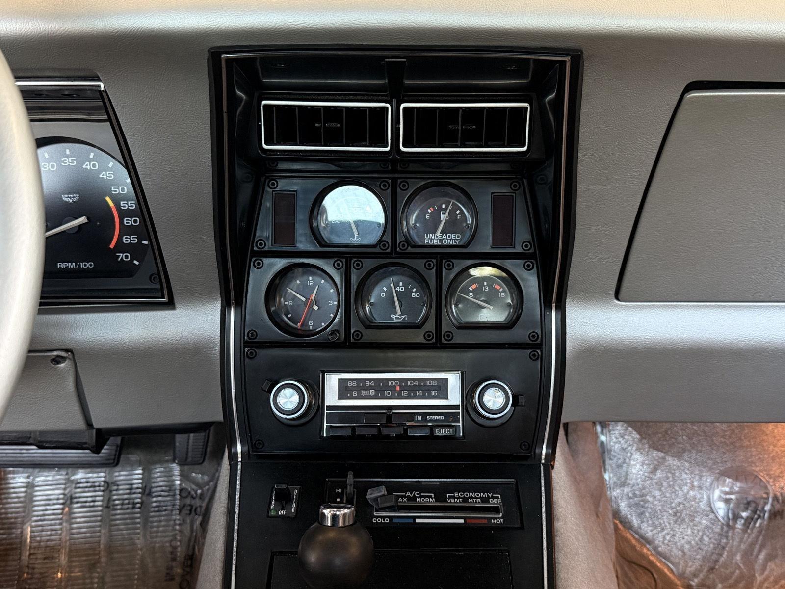 Chevrolet Corvette  1978