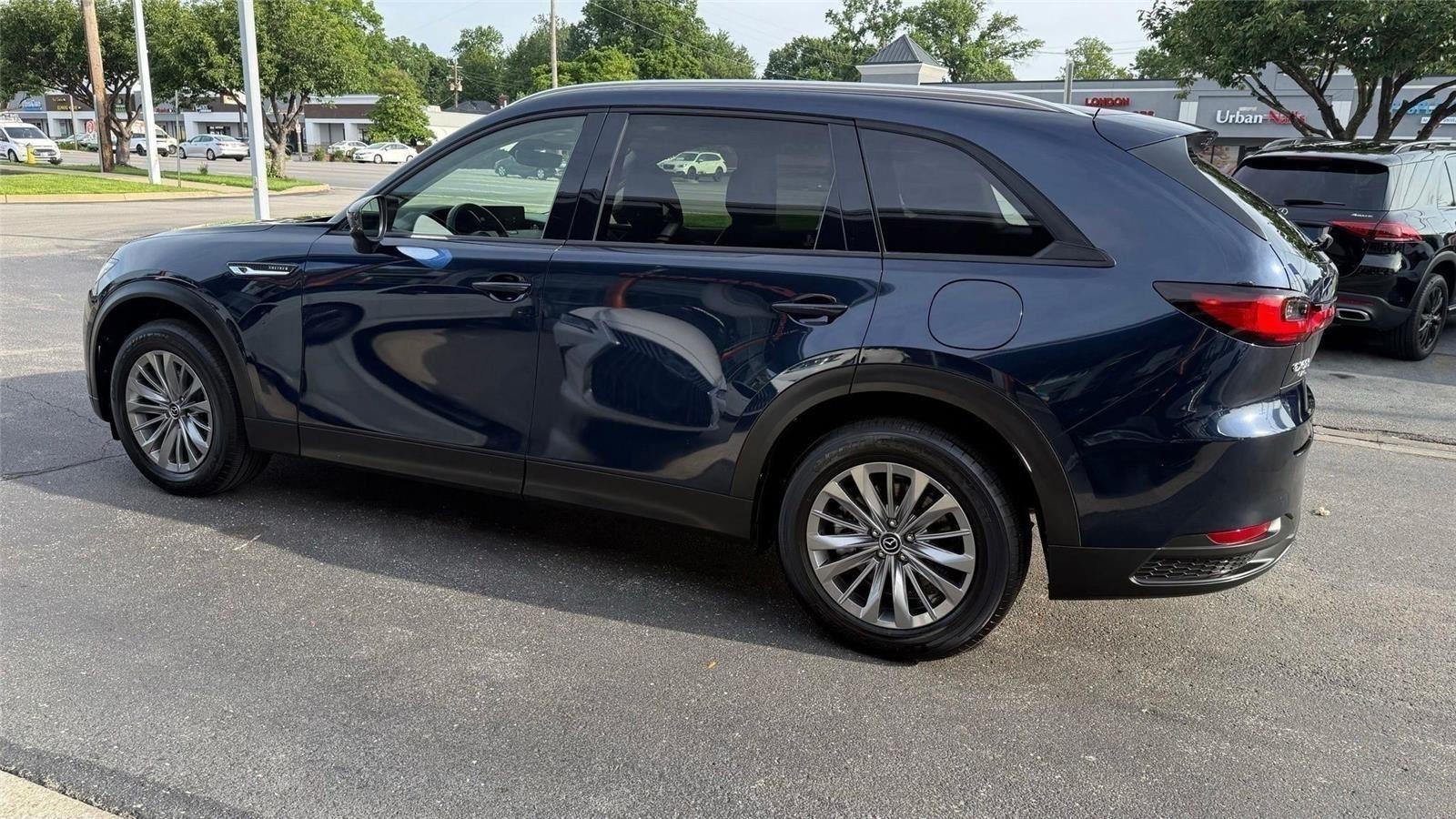 Mazda CX-90 Preferred 2025