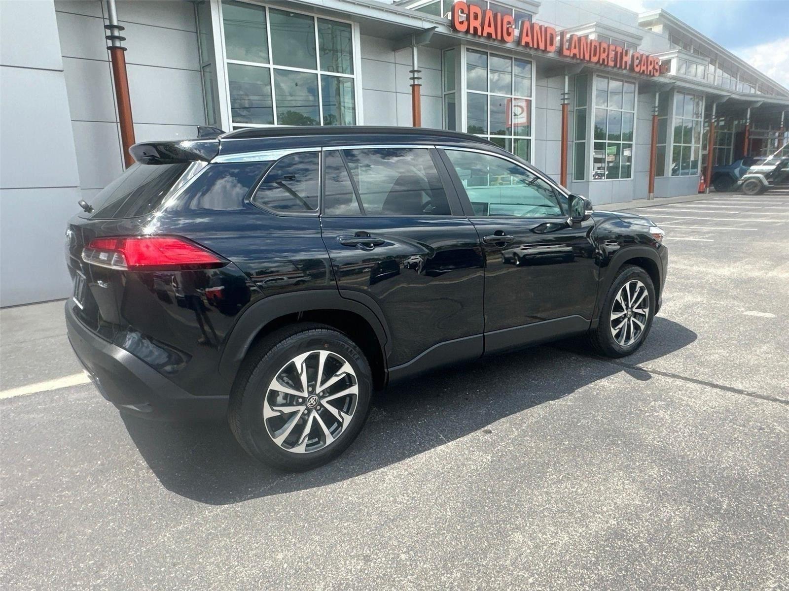 Toyota Corolla Cross XLE 2025