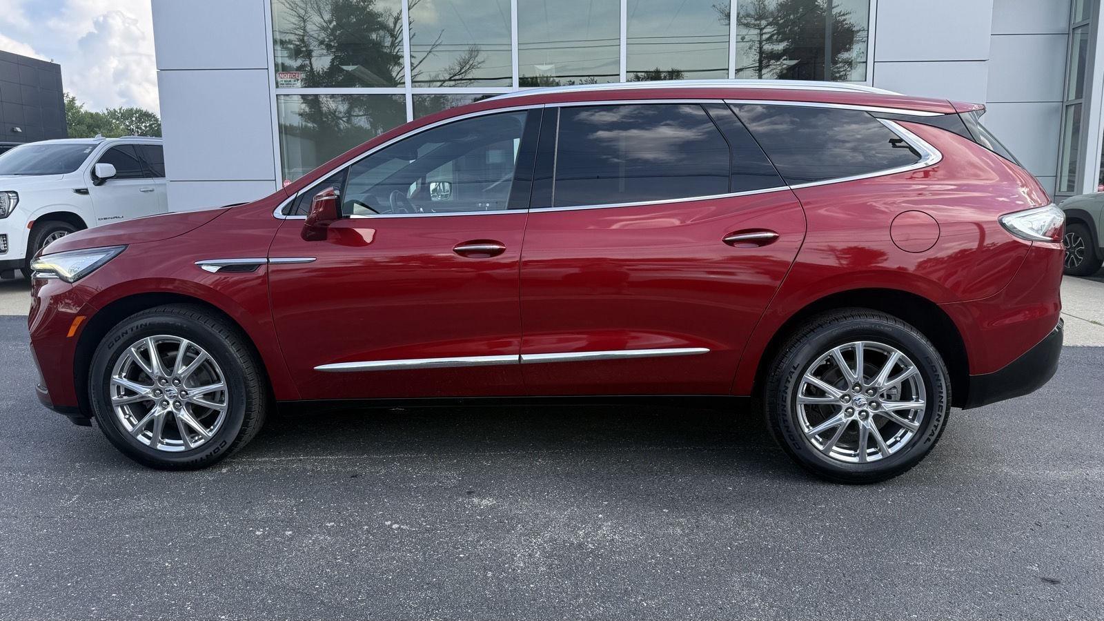 Buick Enclave Essence FWD 2023
