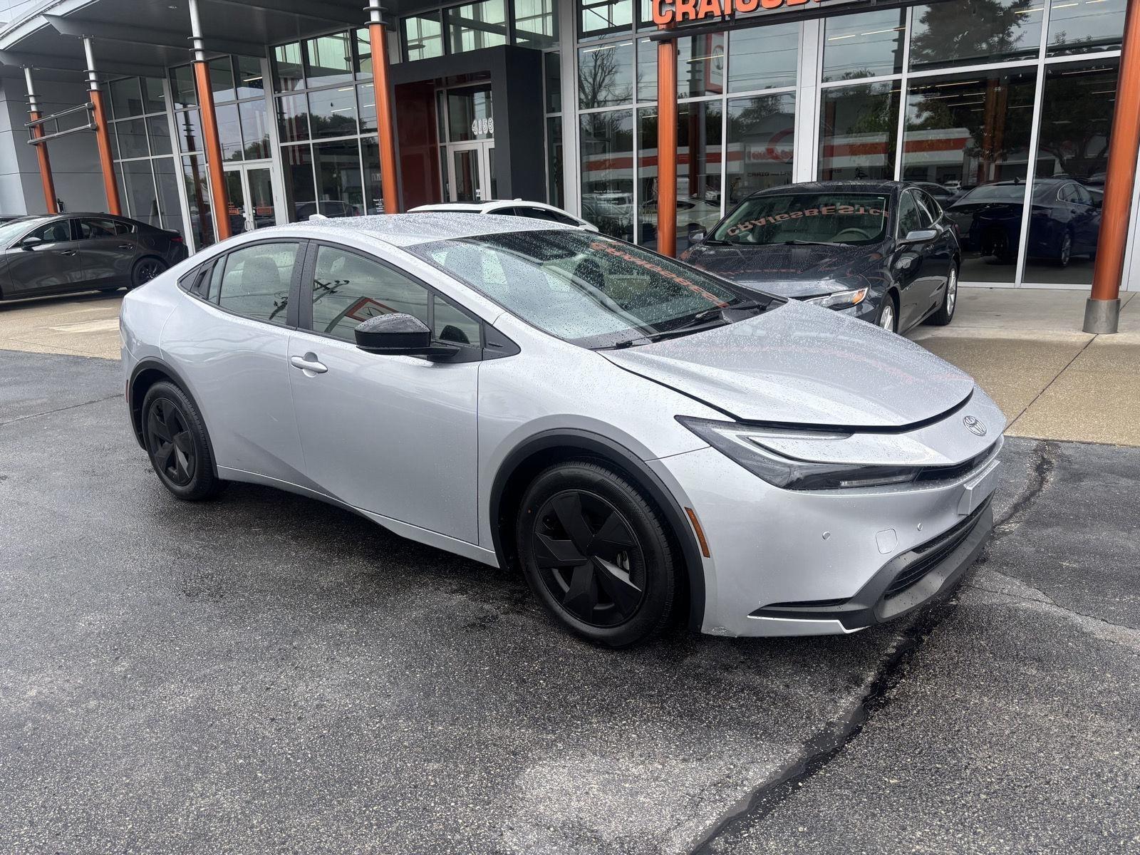2025 Toyota Prius LE
