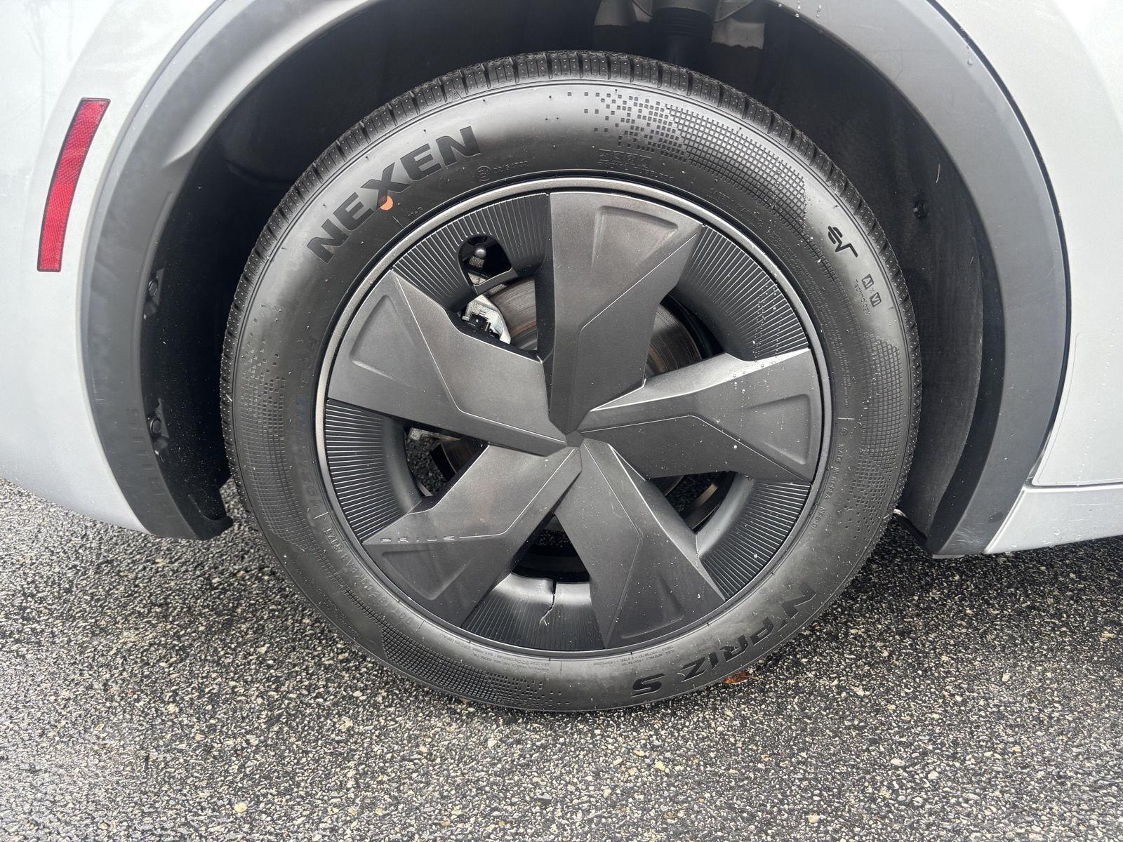 Toyota Prius LE 2025