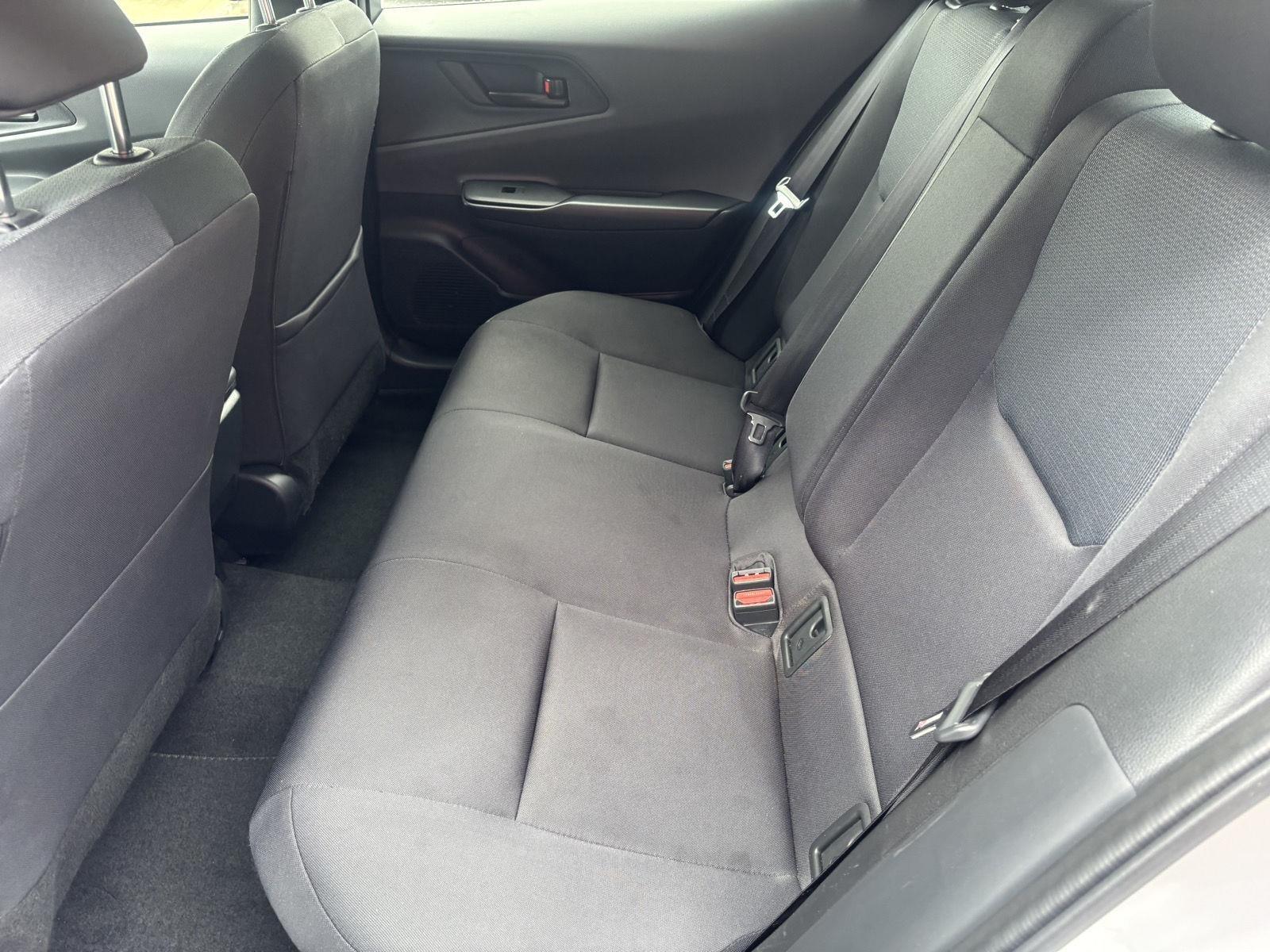 Toyota Prius LE 2025