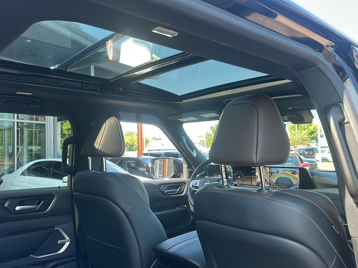 Nissan Armada Platinum 4WD 2025