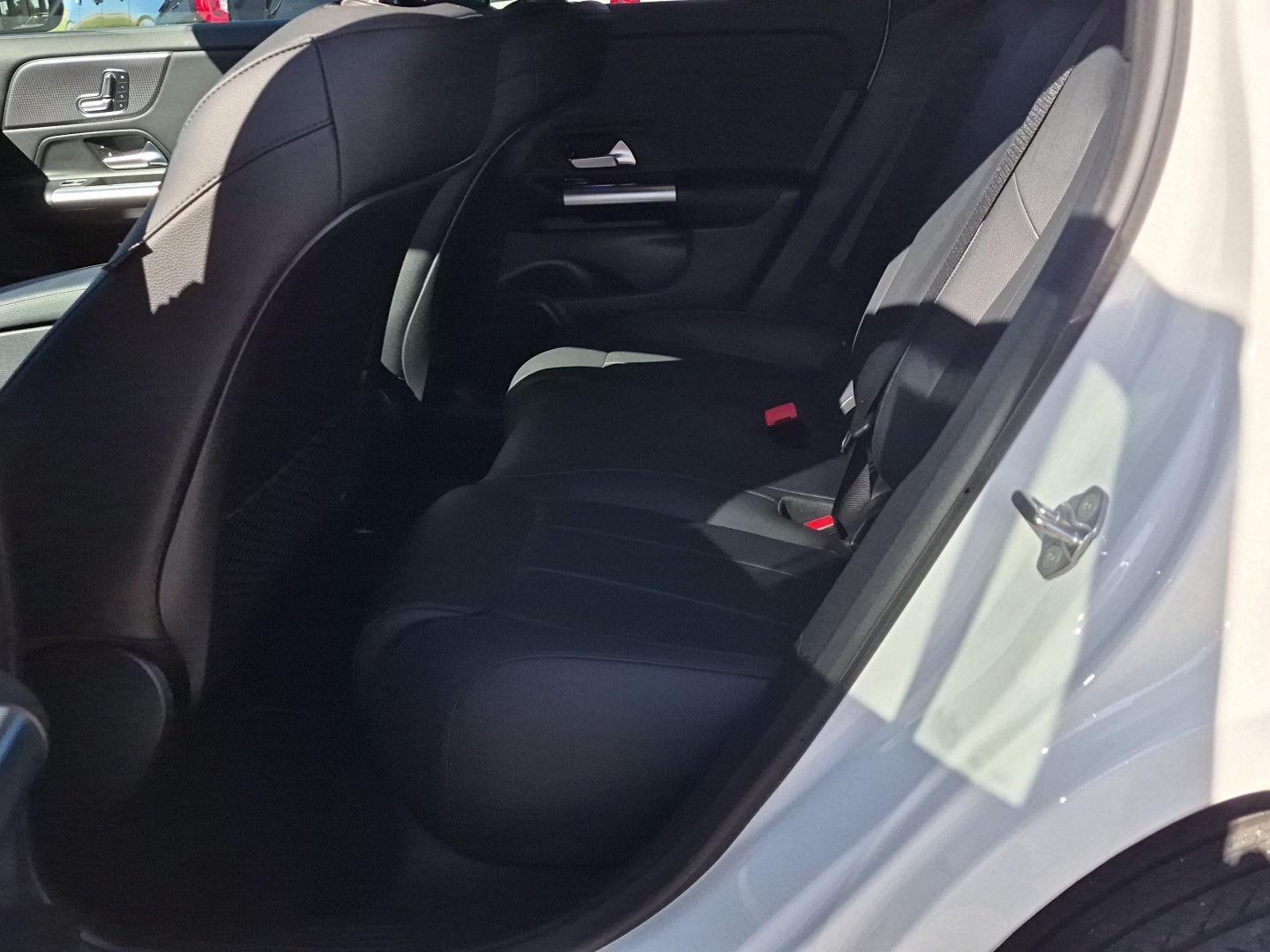 Mercedes-Benz GLA-Class GLA250 2023