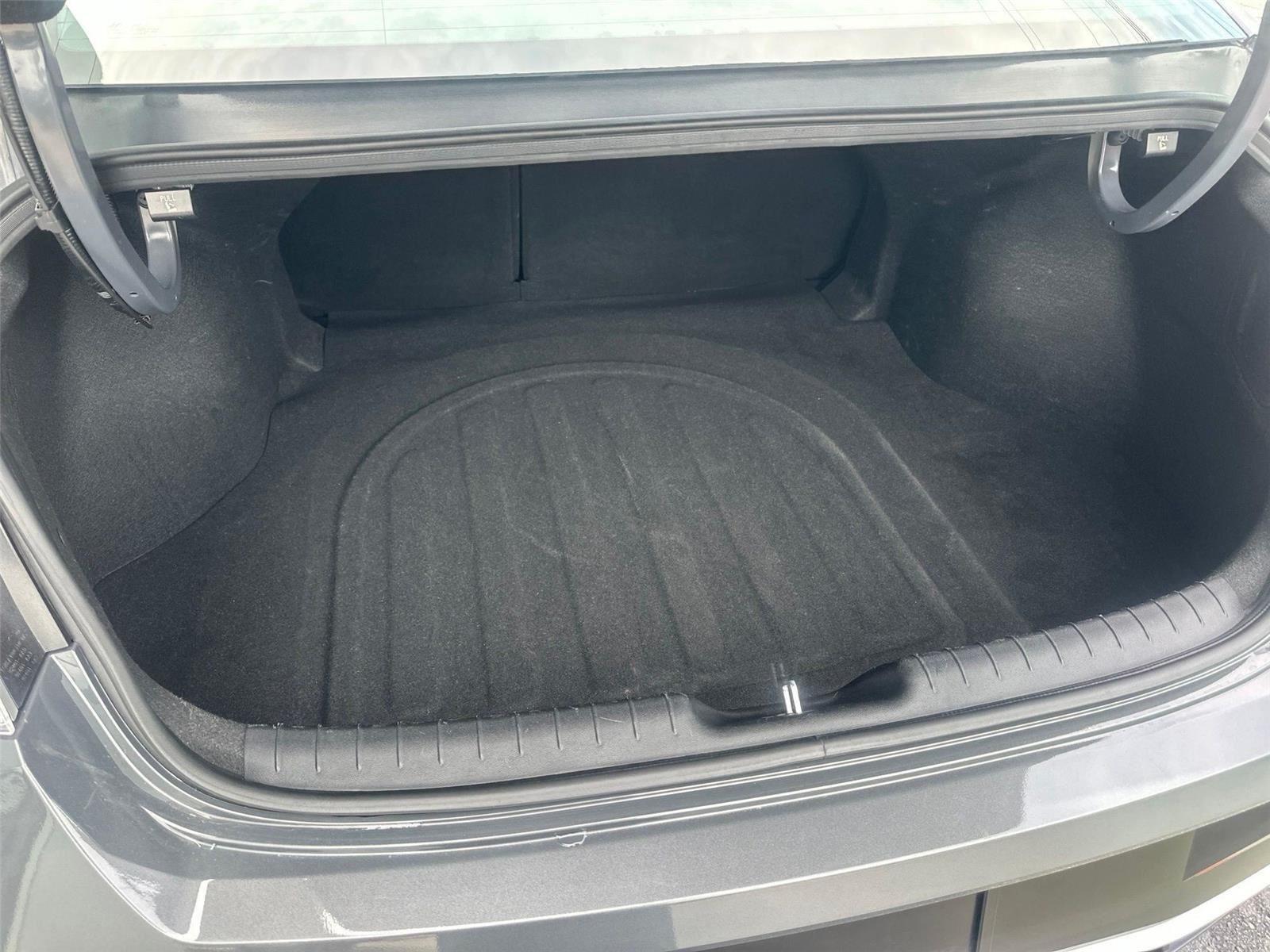 Hyundai Elantra SEL Convenience 2025