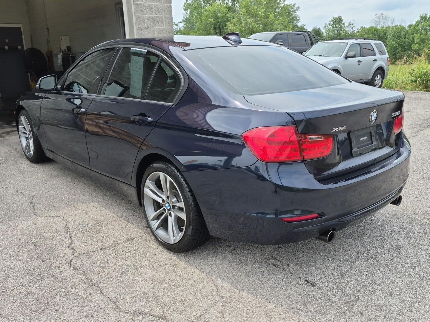 BMW 3-Series 335i xDrive Sedan 2014