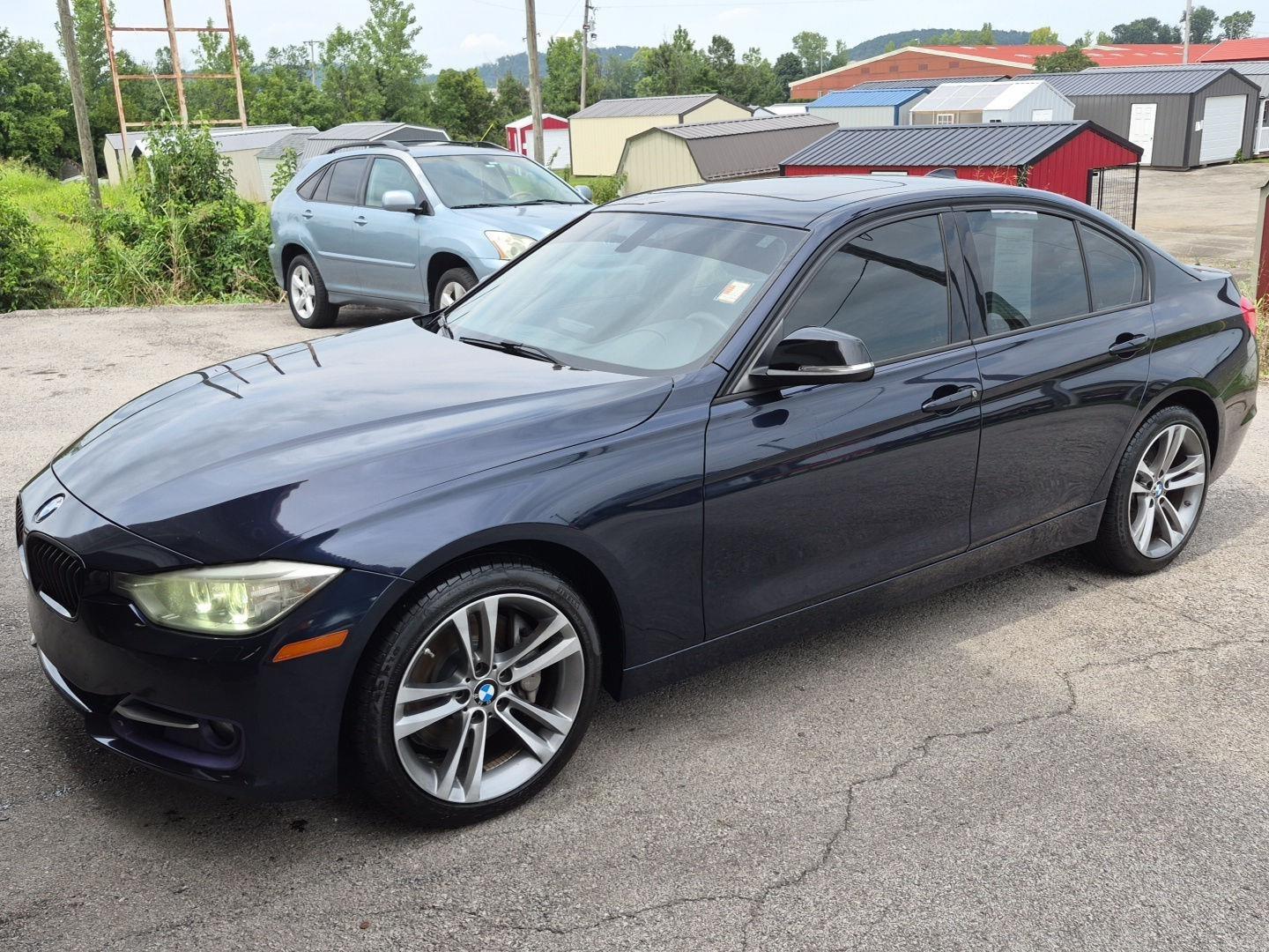 BMW 3-Series 335i xDrive Sedan 2014