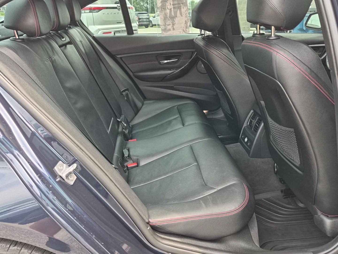 BMW 3-Series 335i xDrive Sedan 2014