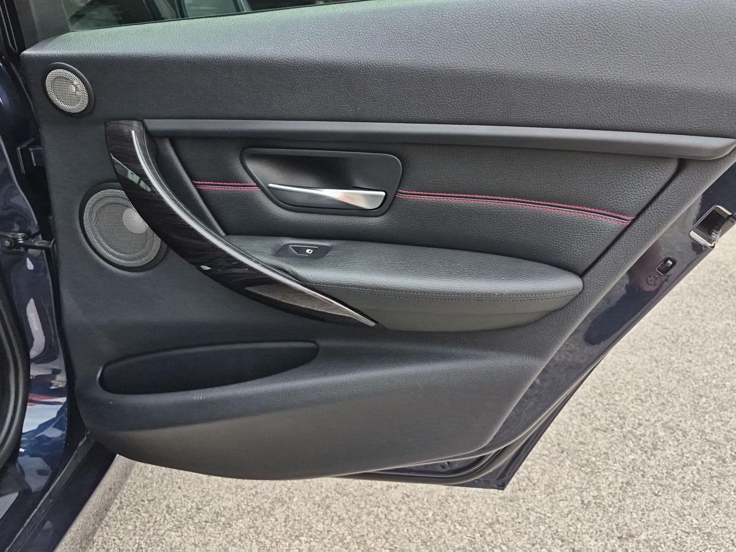 BMW 3-Series 335i xDrive Sedan 2014