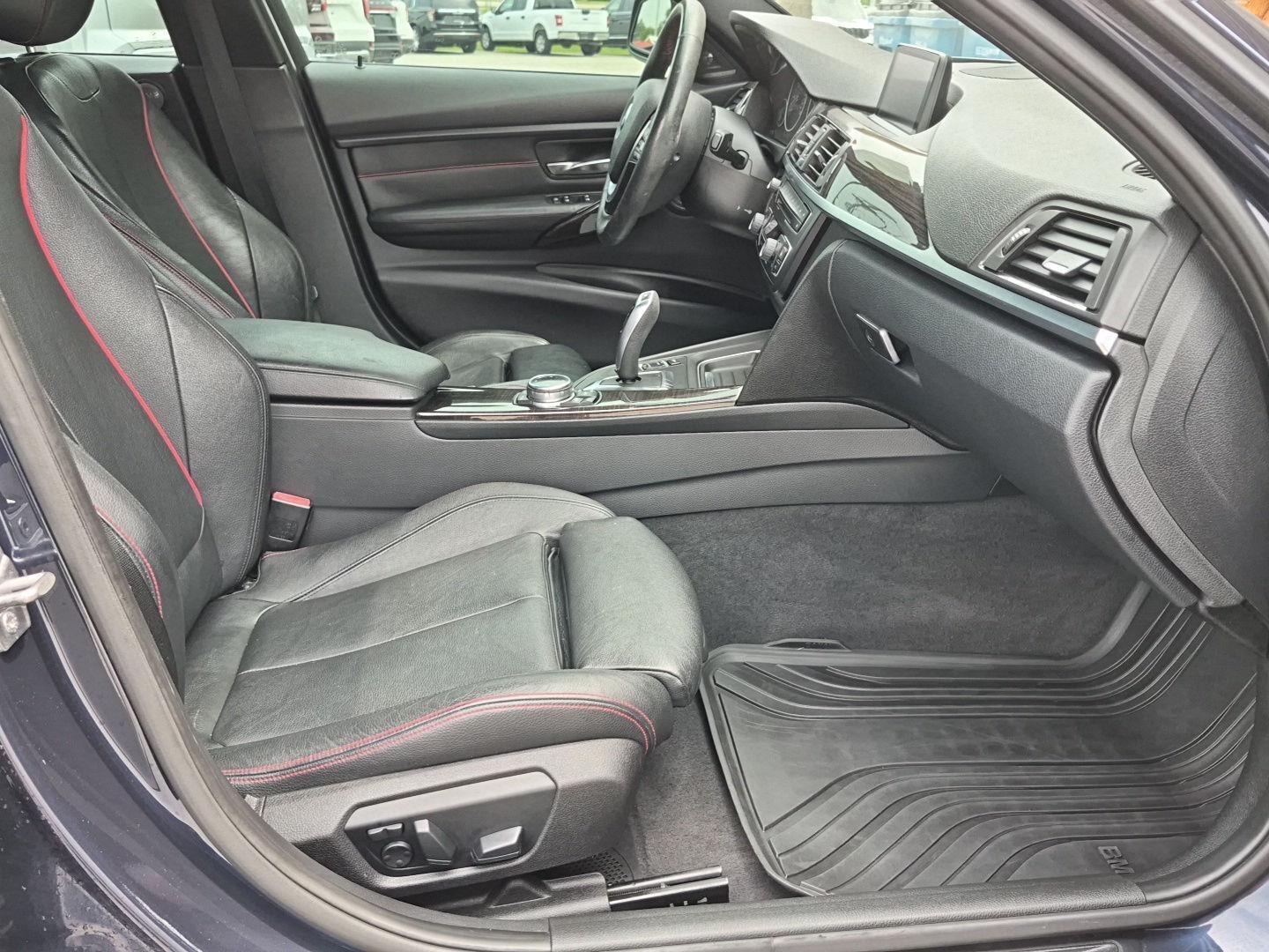 BMW 3-Series 335i xDrive Sedan 2014