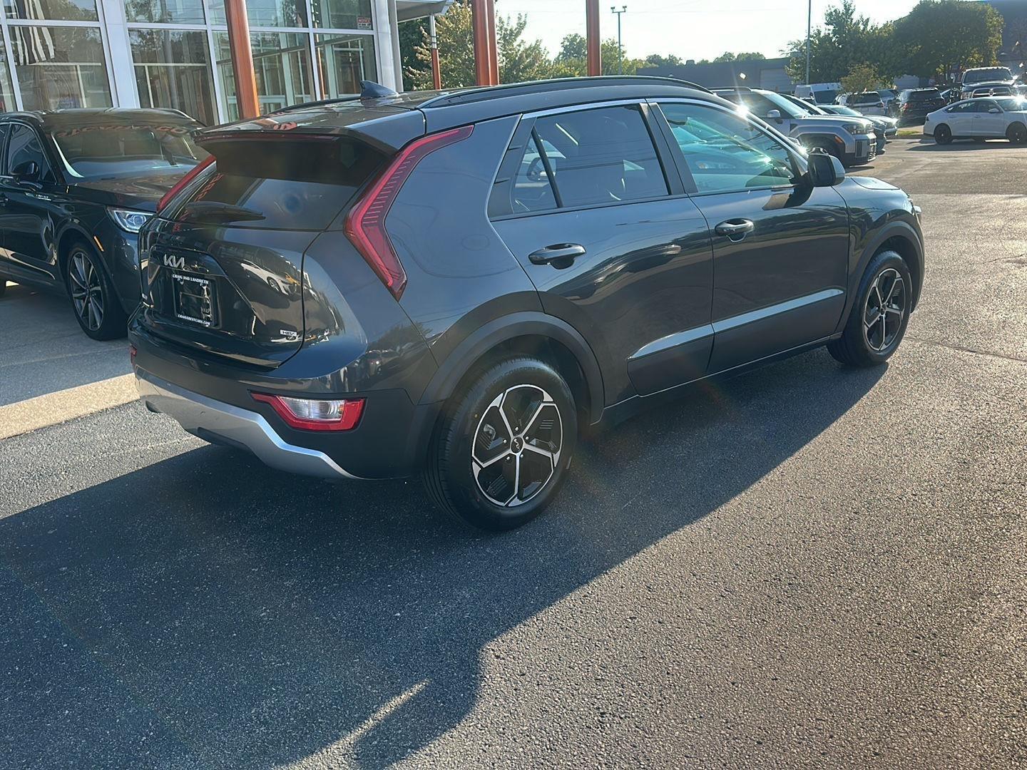 Kia Niro LX 2025