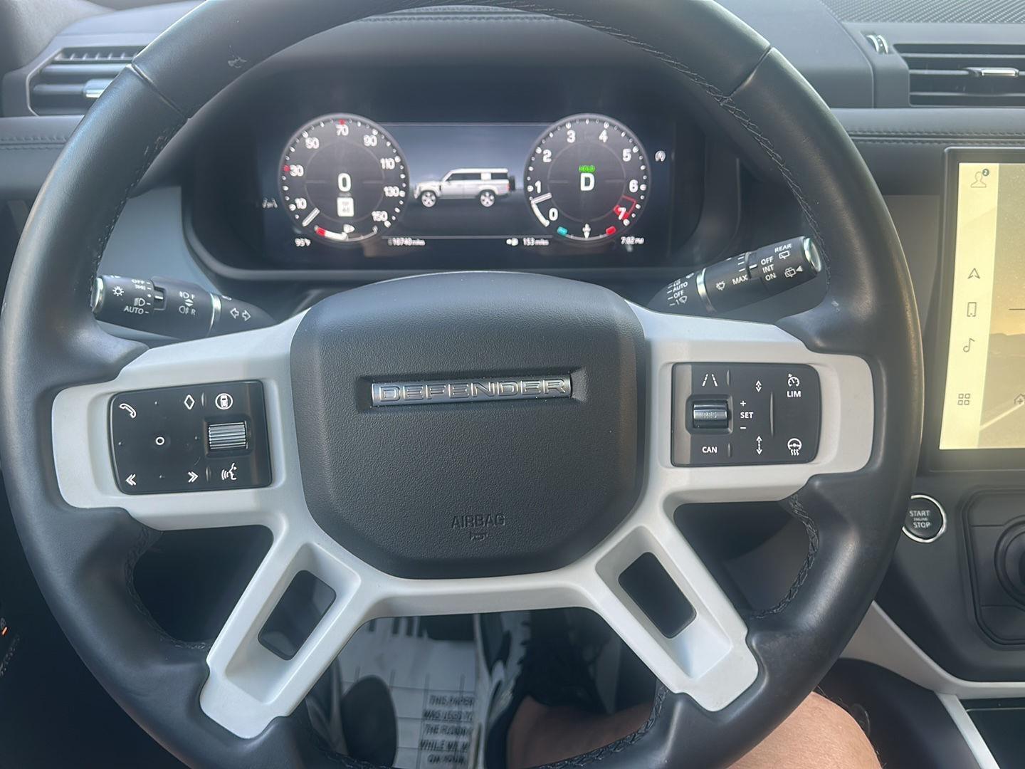 Land Rover Defender 130 X-Dynamic SE 2026