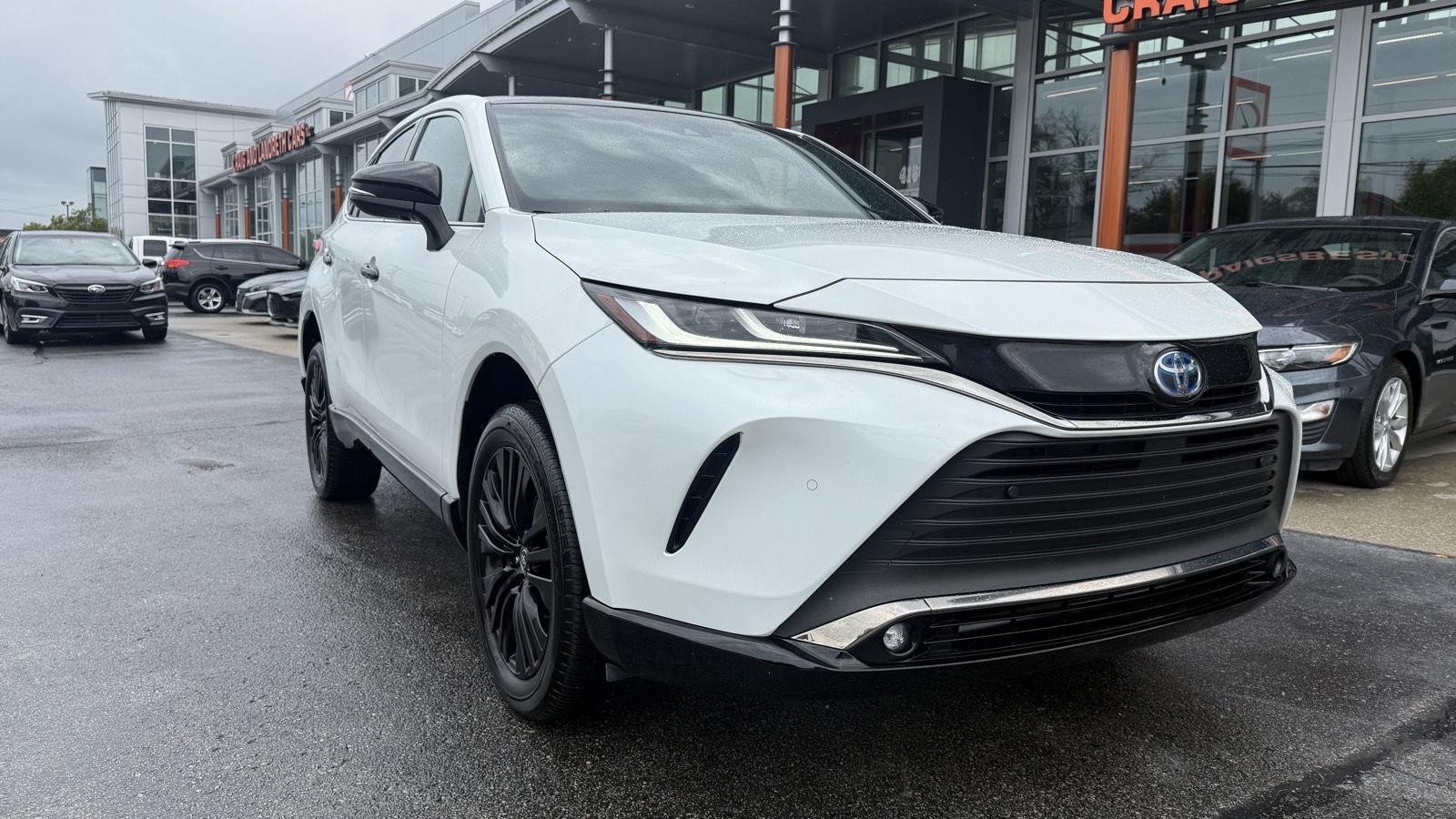 Toyota Venza LE 2024