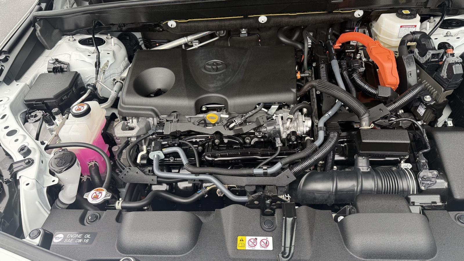Toyota Venza LE 2024